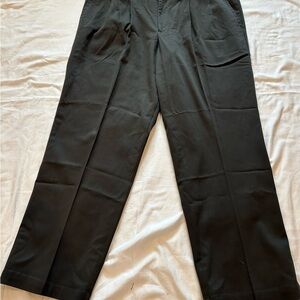 Men’s Dark Gray Pleated-Front Dockers - Size 40x30 - NWT!